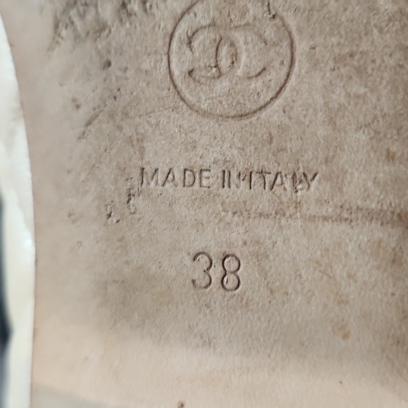 CHANEL Women G26250 Quilted Soft Lambskin Ballet  Flats Cap Toe CC s, Size 38 EU - Picture 14 of 16